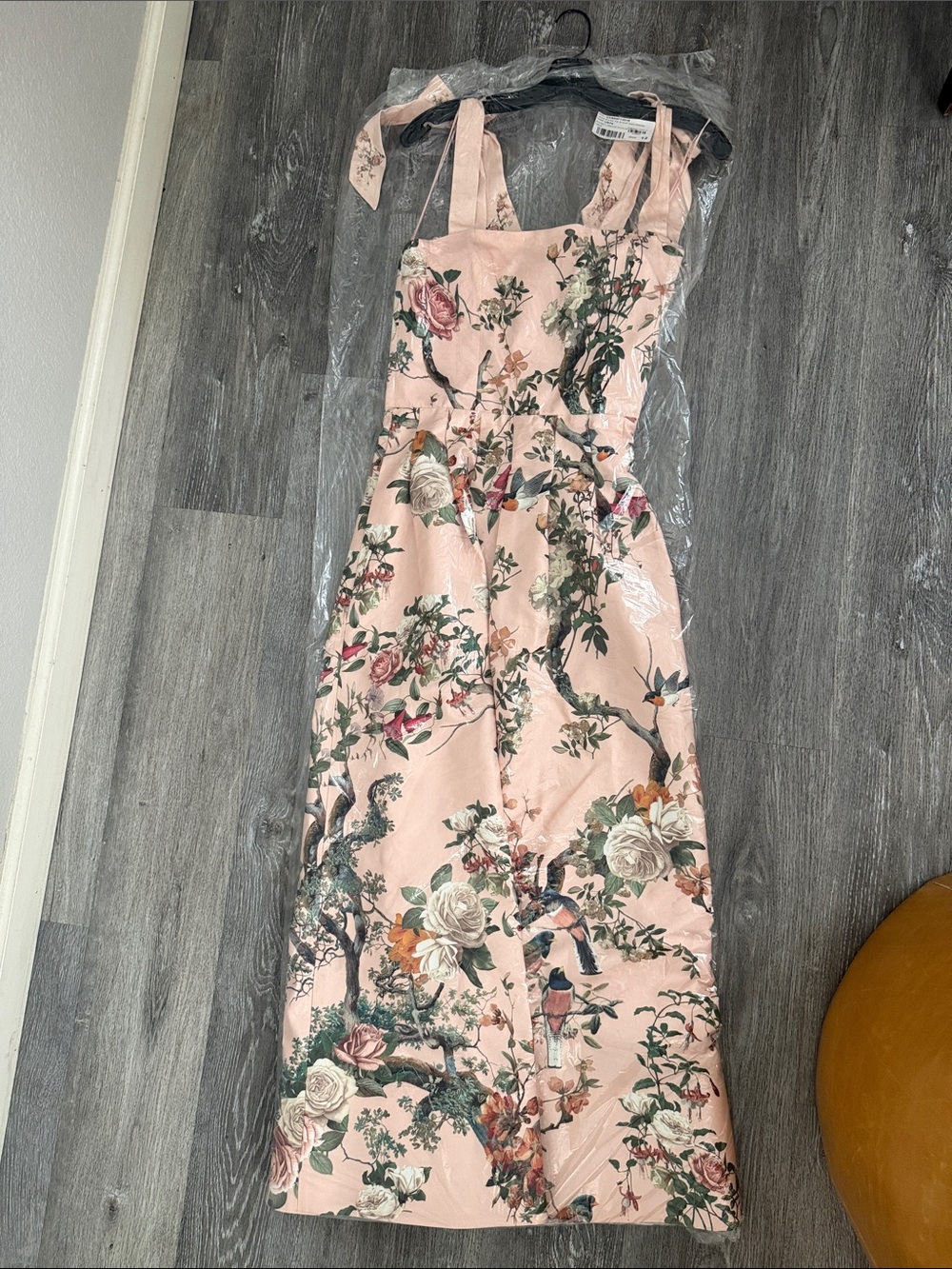 Alice + Olivia sold out -Pink Floral Tie-Shoulder size 10 - Picture 8 of 8